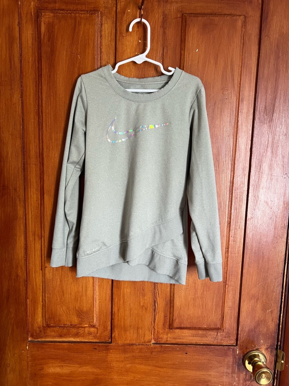 Nike Girls' Crewneck Sweatshirt with Iridescent Swoosh